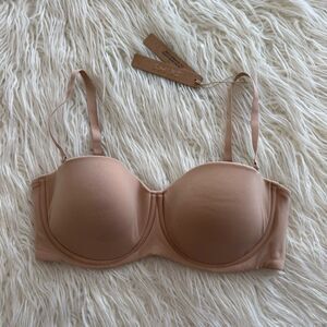 Skims Fits Everybody Strapless Clay Size 36C